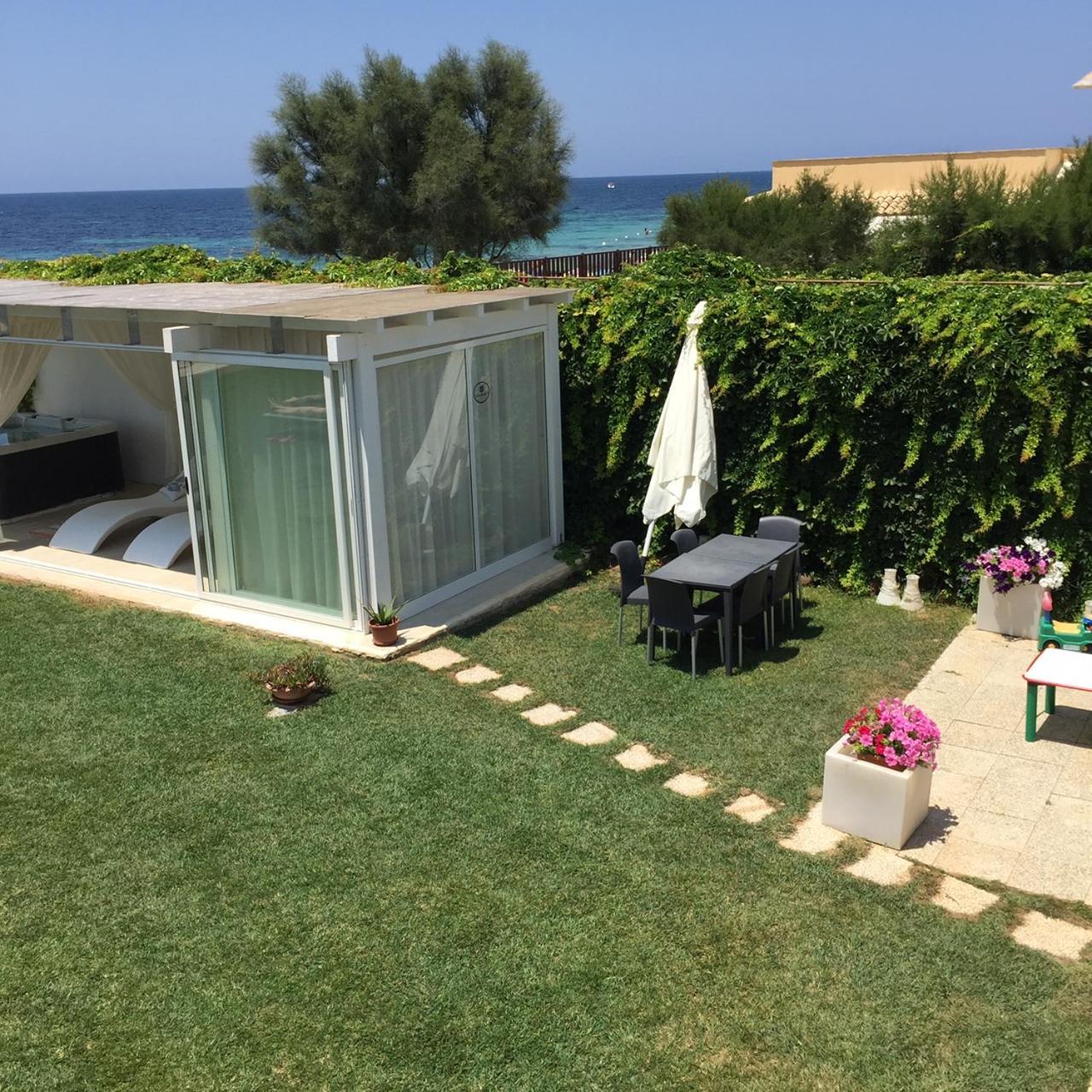 SUITEBEACH b&b&resort Marsala Eksteriør bilde